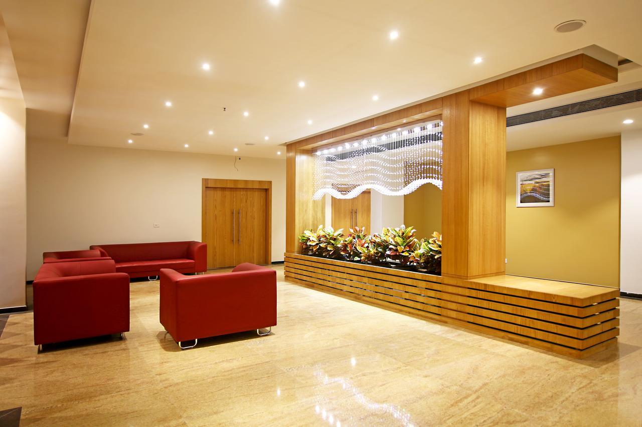 Hotel Preeti Executive Satara Extérieur photo